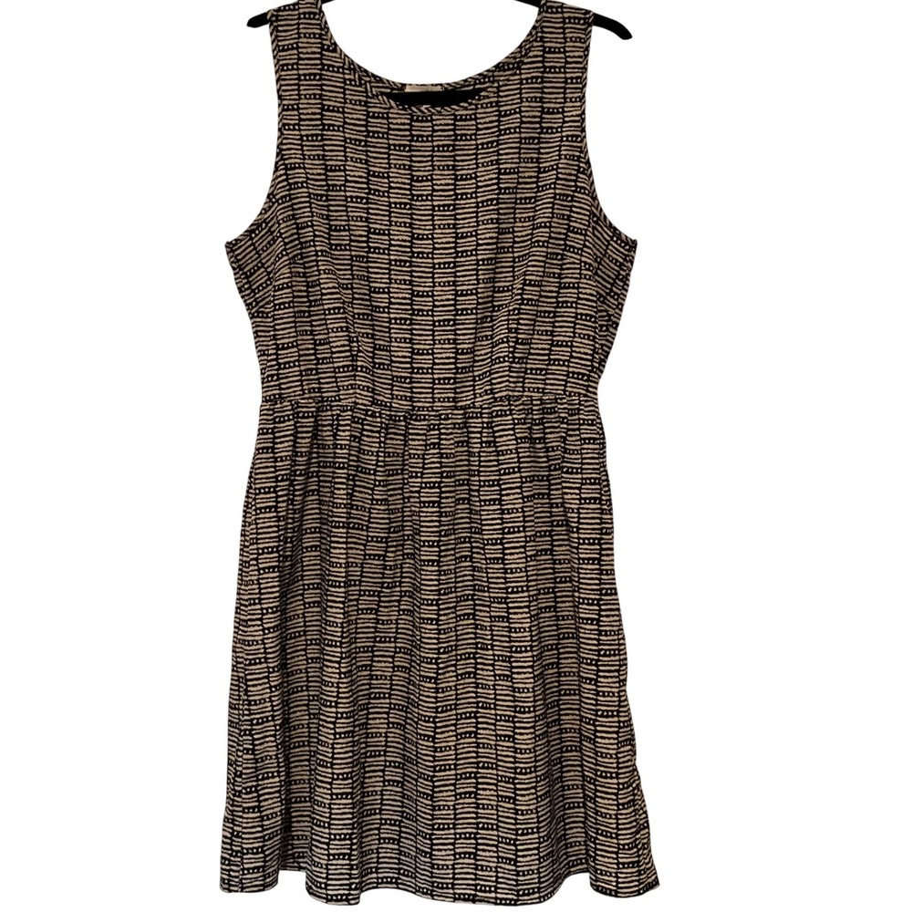 Black Taupe Geometric Tribal Print Cutout Back Zipper Dress Sz M Knee Length